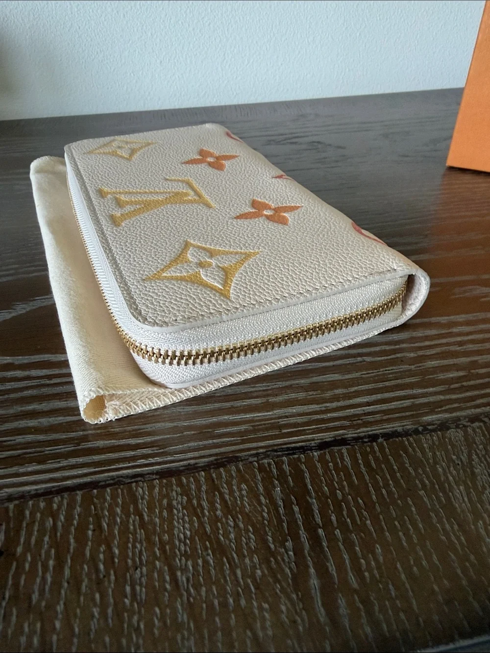 Louis Vuitton Empreinte Degrade Zippy Wallet - Picture 10 of 12